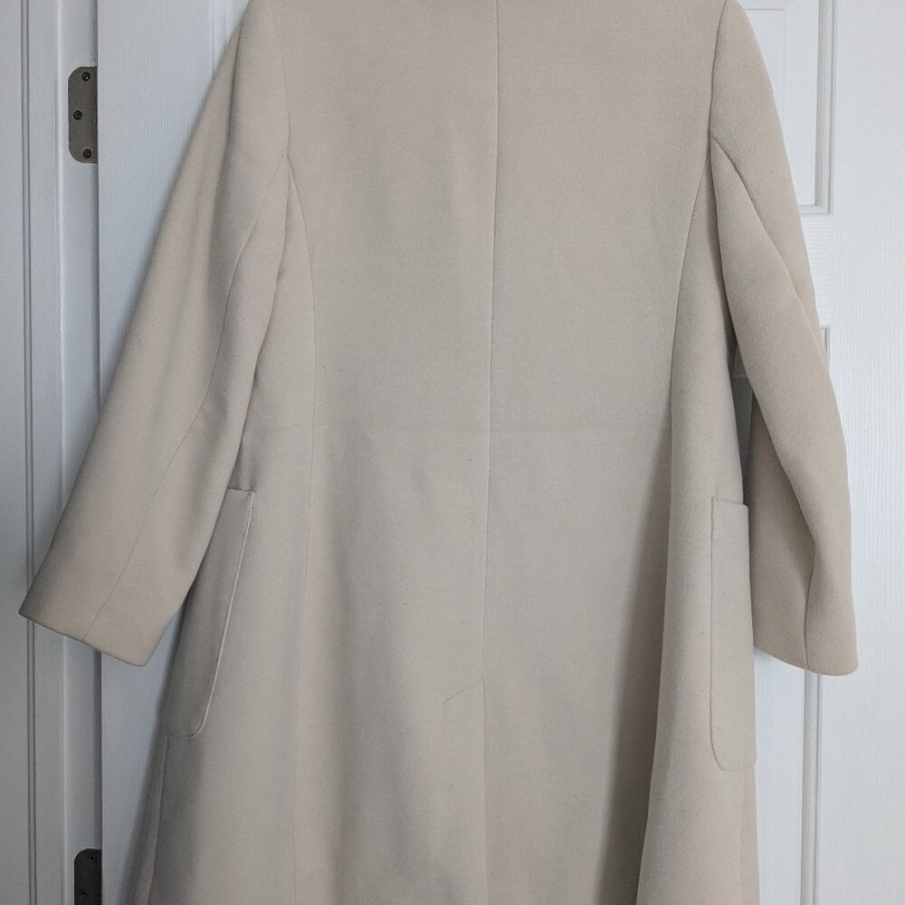 Banana Republic Classic Coat - Cream - NWT - Picture 5 of 8